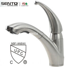 China Grifo de acero inoxidable de alta calidad del cupc del grifo de la cocina de la moda proveedor