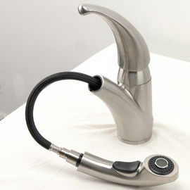 Grifo de acero inoxidable de alta calidad del cupc del grifo de la cocina de la moda proveedor